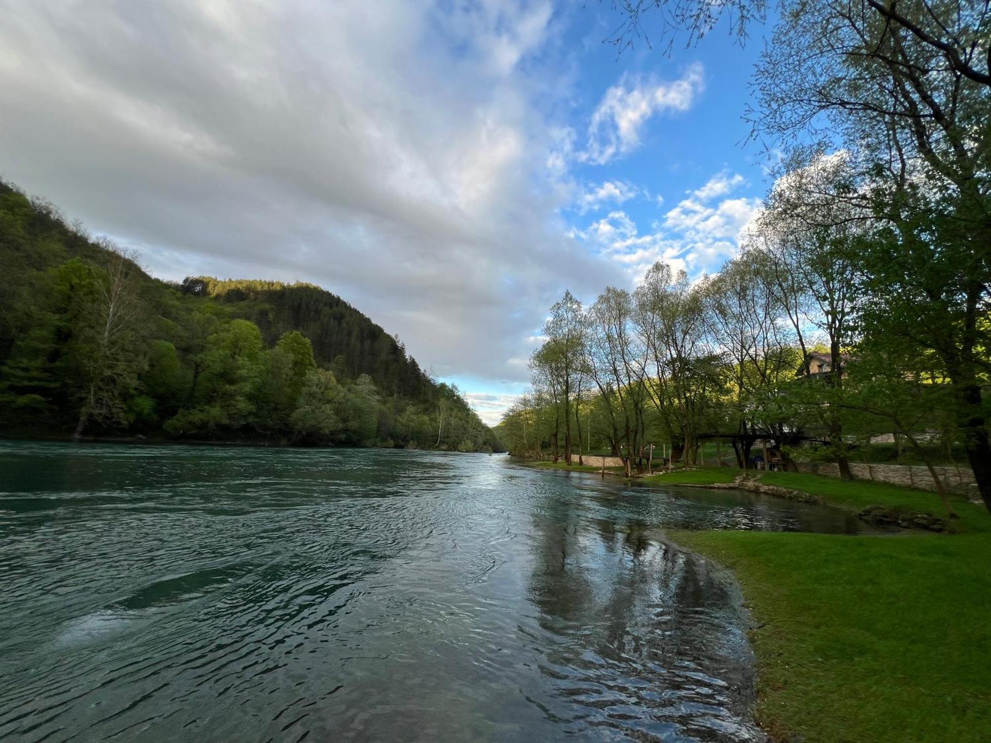 Anur Apartment Bihać Eksteriør bilde